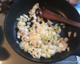 スキレットでハンバーグと新玉ねぎステーキ作り方4写真