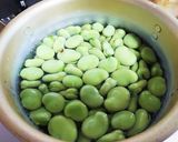 そら豆とイカのガリバタ炒め作り方2写真