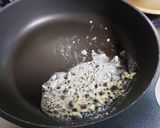 そら豆とイカのガリバタ炒め作り方4写真