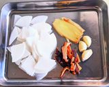 手羽元の薬膳ラーメン作り方4写真