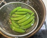 ココナッツミルクの海老と緑のバターカレー作り方3写真