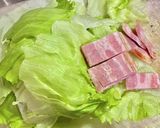 レタスとベーコンの焼きうどん作り方1写真
