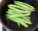 いんげんとさつま揚げの炒め煮　七味がけ♪作り方1写真
