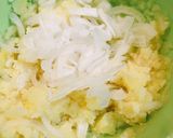 旨みたっぷり♪ ひき肉入りポテトサラダ作り方6写真