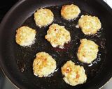 鶏ひき肉と玉ねぎの落とし揚げ作り方3写真