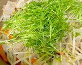 豆苗と豚肉のごま味噌炒め^^作り方10写真