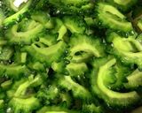 娘達が食べていた　ゴーヤチャンプルー作り方1写真