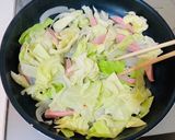 キャベツと魚肉ソーセージで回鍋肉風炒め♡作り方8写真