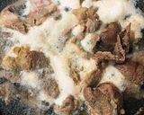 牛すじ肉でコムタンスープ作り方2写真