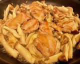 鶏ときのこのケイパー炒め作り方3写真