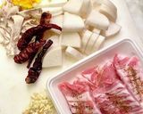 旨辛ブータン◎豚肉と大根の唐辛子煮込み作り方1写真