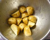 ココット鍋で★ジューシーガーリックチキン作り方2写真