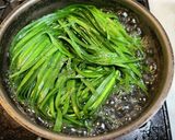 ニラのおひたし卵と山芋とろろの冷静パスタ作り方3写真