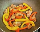 パプリカとレタスの焼きうどん作り方4写真