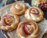 可愛いパン成形 ベーコンローズパン作り方11写真
