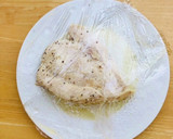 きゅうりとサラダチキンの梅マヨ和え作り方1写真
