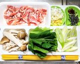 豚バラ肉と小松菜と塩コブの和風パスタ作り方1写真