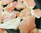 鶏肉のカラシマヨネーズ炒め＆レタスサラダ作り方1写真