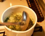 緑茶とタンサンで作るピンク色のチャイ作り方3写真