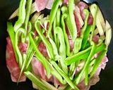 お財布に優しい！豚こまの青椒肉絲風作り方3写真