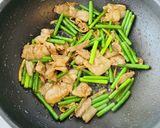 簡単!作り置き! 豚肉とにんにくの芽作り方5写真