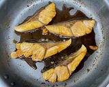 フライパン１つで簡単☆絶品ブリの照り焼き作り方5写真