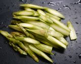 簡単！鶏アスパラのエビチリ風味作り方1写真