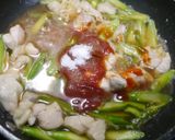 簡単！鶏アスパラのエビチリ風味作り方4写真