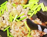 簡単☆ジューシー♪豚肉とにんにくの芽炒め作り方8写真
