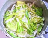 鯖缶と野菜の味噌汁 と 〆うどん作り方3写真
