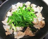 豚バラ肉と九条ねぎのアジアン甘辛炒め作り方2写真