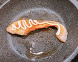 脱マンネリ!塩鮭のチーズ焼き♡お弁当に作り方2写真