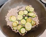 【簡単】ズッキーニと豚挽肉のカレー炒め作り方6写真