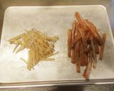 しょうが入り具沢山酢ごぼう作り方1写真