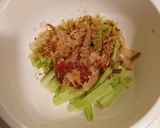 ブロッコリー芯梅肉和え作り方2写真