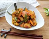 簡単おかず！鶏もも肉とかぼちゃの甘酢炒め作り方10写真