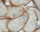 バターとグラニュー糖バケットでラスク作り方1写真