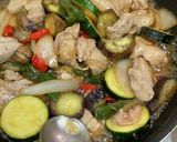 塩麹で柔らか♡夏野菜と豚ヒレ肉の生姜焼き作り方5写真