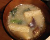 ナスとほうれん草玉ねぎもいるよ朝味噌汁☆作り方5写真
