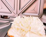 チーズがとろーり　ホットサンド作り方1写真