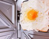チーズがとろーり　ホットサンド作り方2写真