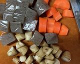 お酒のアテに☆豚かしら煮込み作り方1写真
