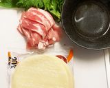 余った餃子の皮☆牛肉とチーズの大葉巻き作り方1写真
