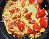 市販のミートソースが大変身♪トマたま辛麺作り方3写真