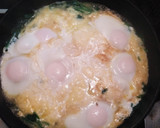 目玉焼き風☆ほうれん草とチーズの蒸し焼き作り方3写真