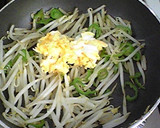 ☆もやしと卵の超簡単炒め物☆作り方7写真