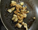 大体捨てちゃう鶏皮で居酒屋一品☆作り方1写真