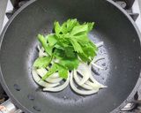 スープセロリ(芹菜)入り豚玉丼作り方4写真