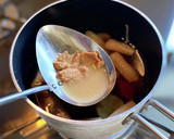 基本さつまいもと油揚げ、きのこのお味噌汁作り方6写真