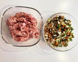 色々入ってる鶏そぼろ作り方1写真